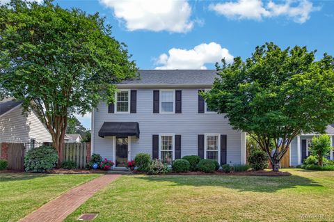 Photo of 3820 CEDAR Avenue, Montgomery, AL 36109 (MLS # 585783)