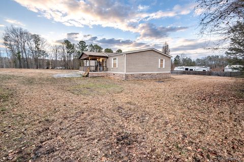 Photo of 110 Melissa Robyn Road, Deatsville, AL 36022 (MLS # 583939)