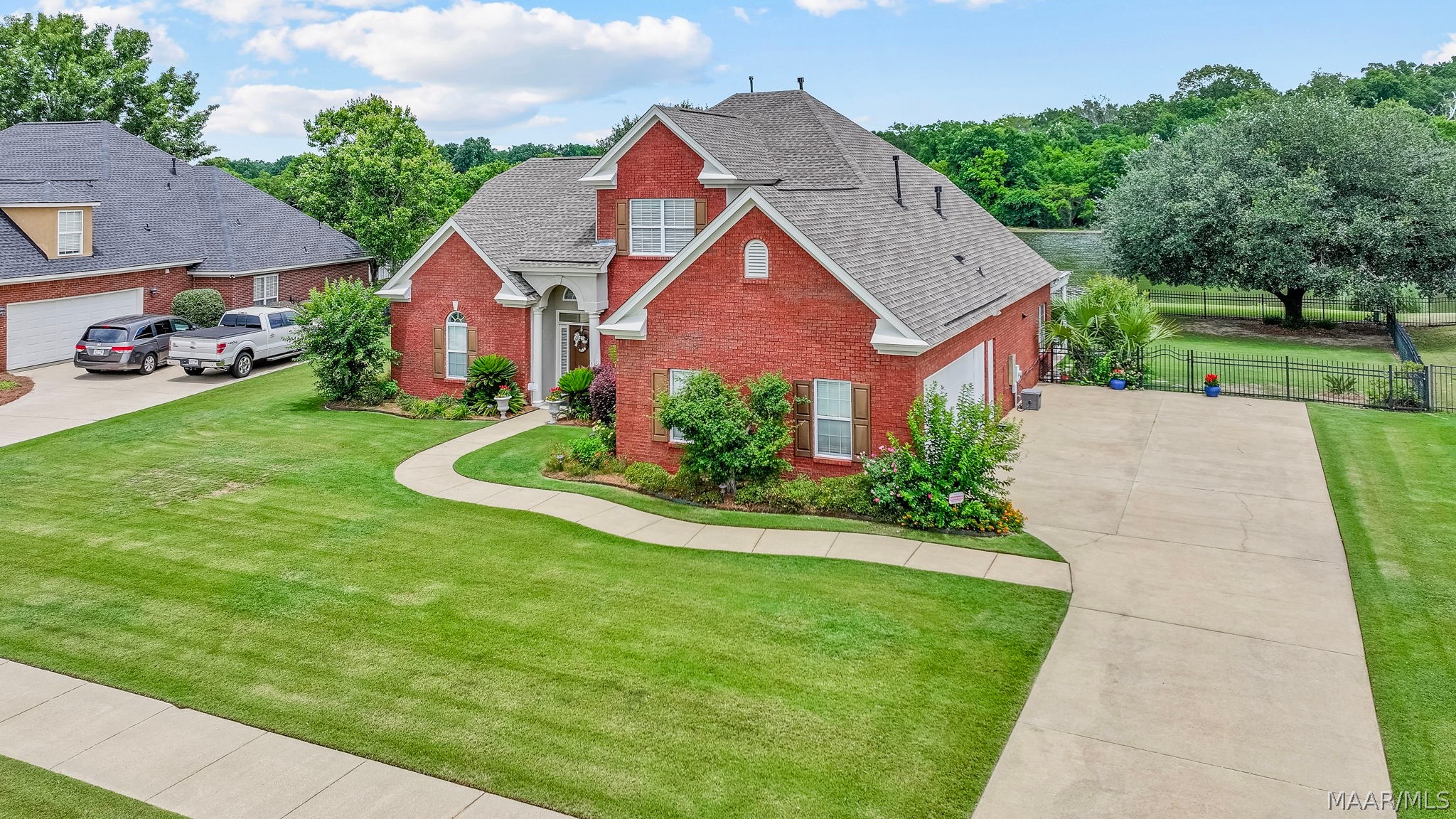 8873 DUNLAKE Drive - Photo 4