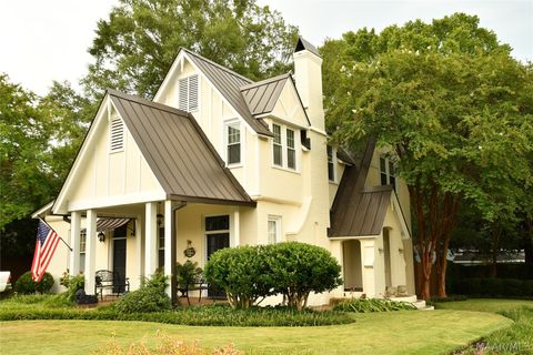 Photo of 226 N College Street, Greenville, AL 36037 (MLS # 585279)