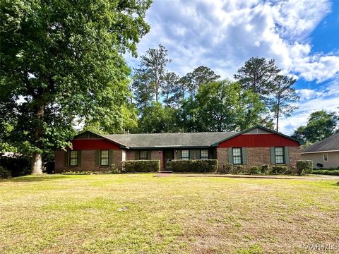 Photo of 603 Forest Drive, Greenville, AL 36037 (MLS # 576335)