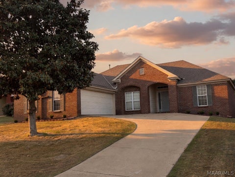 Photo of 1018 Thistle Road, Prattville, AL 36066 (MLS # 590453)