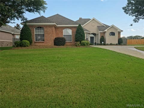 Photo of 8512 PIPIT Court, Montgomery, AL 36117 (MLS # 589355)