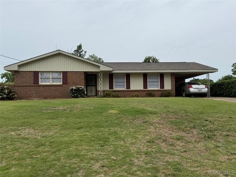 Photo of 4336 Donovan Drive, Montgomery, AL 36109 (MLS # 586359)