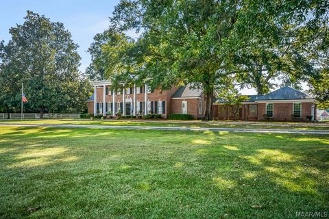 Photo of 101 St Thomas Avenue, Wetumpka, AL 36092 (MLS # 586581)