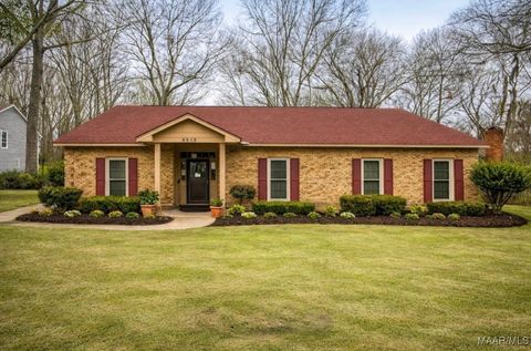Photo of 6613 WHIPPORWILL Court, Montgomery, AL 36117 (MLS # 582728)