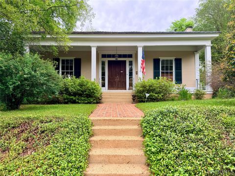 Photo of 202 Herbert Street, Greenville, AL 36037 (MLS # 585938)