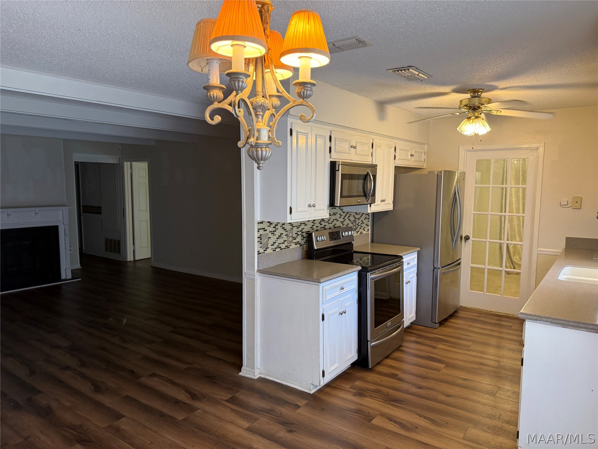 2256 SEMMES Drive - Photo 3
