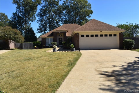 Photo of 515 RIDGE PARK Drive, Montgomery, AL 36117 (MLS # 591434)