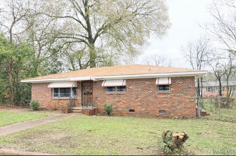 Photo of 611 Shepard Street, Montgomery, AL 36104 (MLS # 582712)