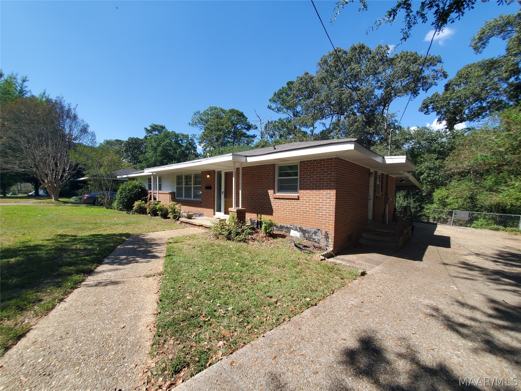 179 Rosemary Drive - Photo 3
