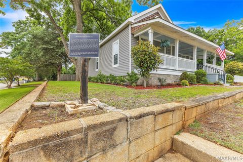 Photo of 210 W Coosa Street, Wetumpka, AL 36092 (MLS # 586375)