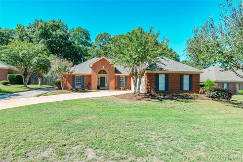Photo of 513 Pinetree Lane, Montgomery, AL 36109 (MLS # 591109)