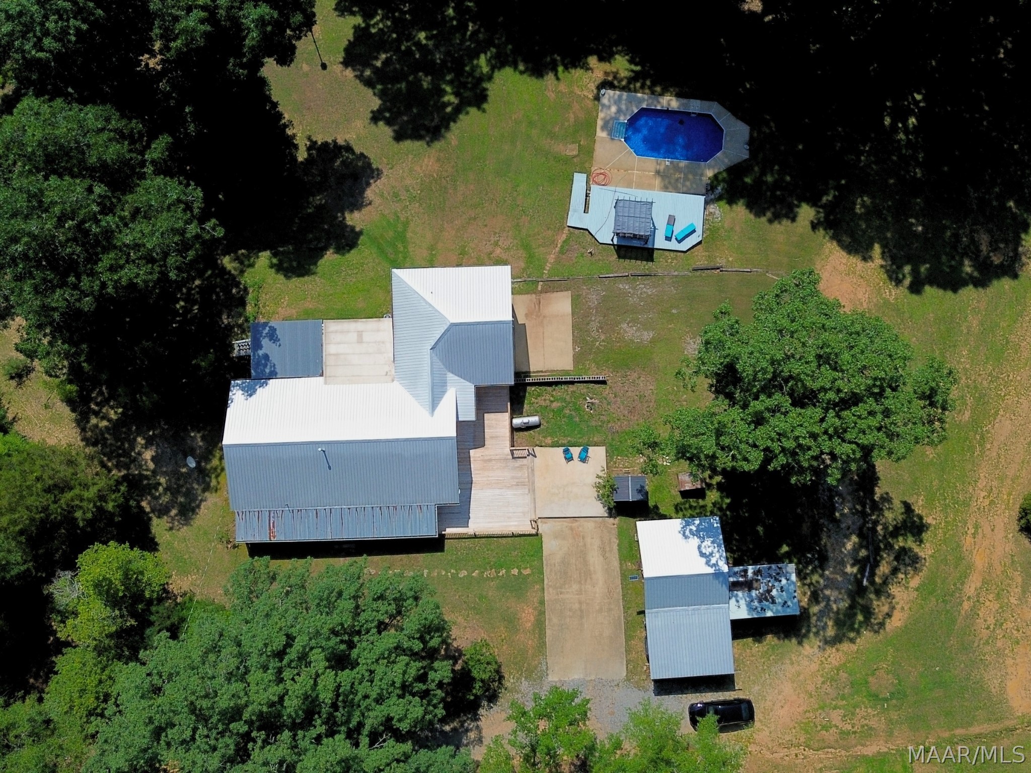 Photo 1 of 45 — 694 Becky Lane, Prattville, AL 36067