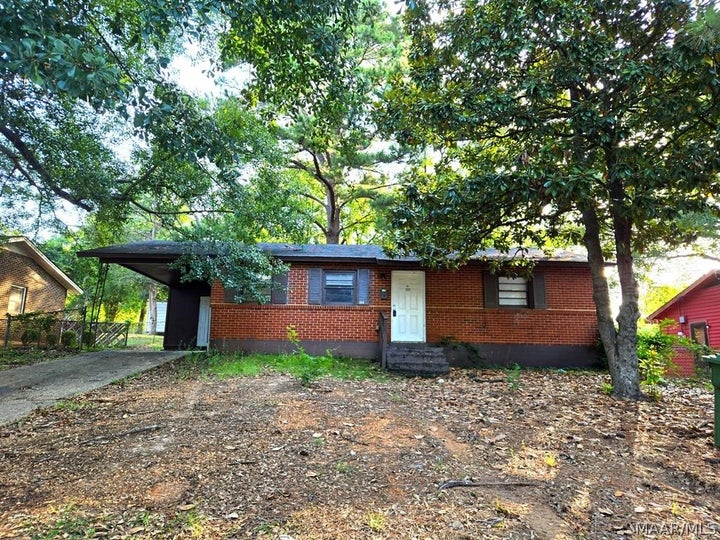 Photo 1 of 10 — 222 Empire Road, Montgomery, AL 36110