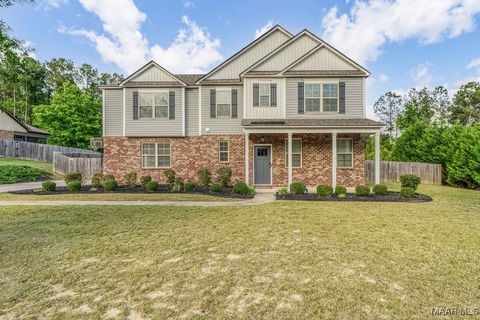 Photo of 156 NATURES Trail, Wetumpka, AL 36093 (MLS # 581036)