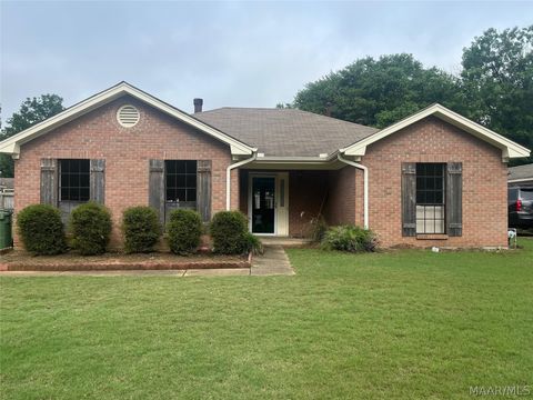 Photo of 7120 Brampton Lane, Montgomery, AL (MLS # 587165)