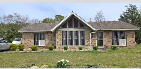 Photo of 3313 Cross Creek Drive, Montgomery, AL 36116 (MLS # 590010)