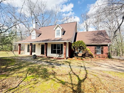 Photo of 73 Reid Circle, Deatsville, AL 36022 (MLS # 584540)