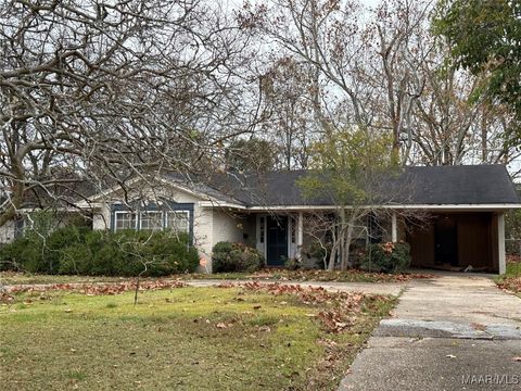Photo of 3026 Guymar Road, Montgomery, AL 36111 (MLS # 581970)