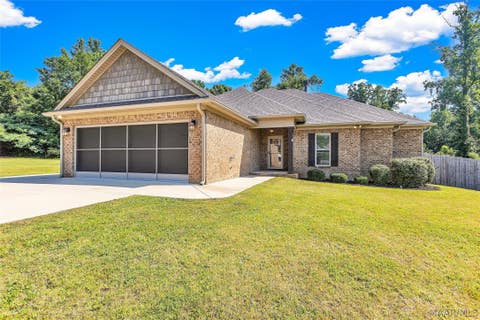 Photo of 452 Regans Way, Deatsville, AL 36022 (MLS # 588427)