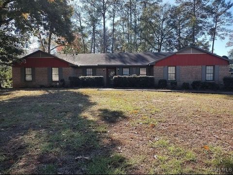 Photo of 603 Forest Drive, Greenville, AL 36037 (MLS # 582972)