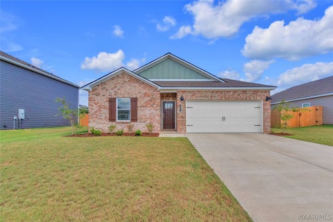 Photo of 1014 Kelly Way, Prattville, AL 36066 (MLS # 590322)
