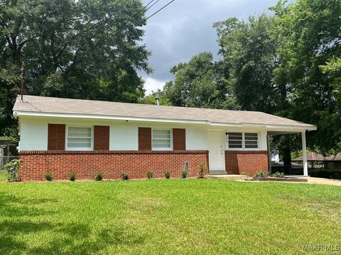 Photo of 1650 Sheffield Road, Montgomery, AL 36107 (MLS # 582147)