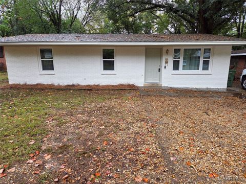 Photo of 52 Salem Drive, Montgomery, AL 36109 (MLS # 580668)