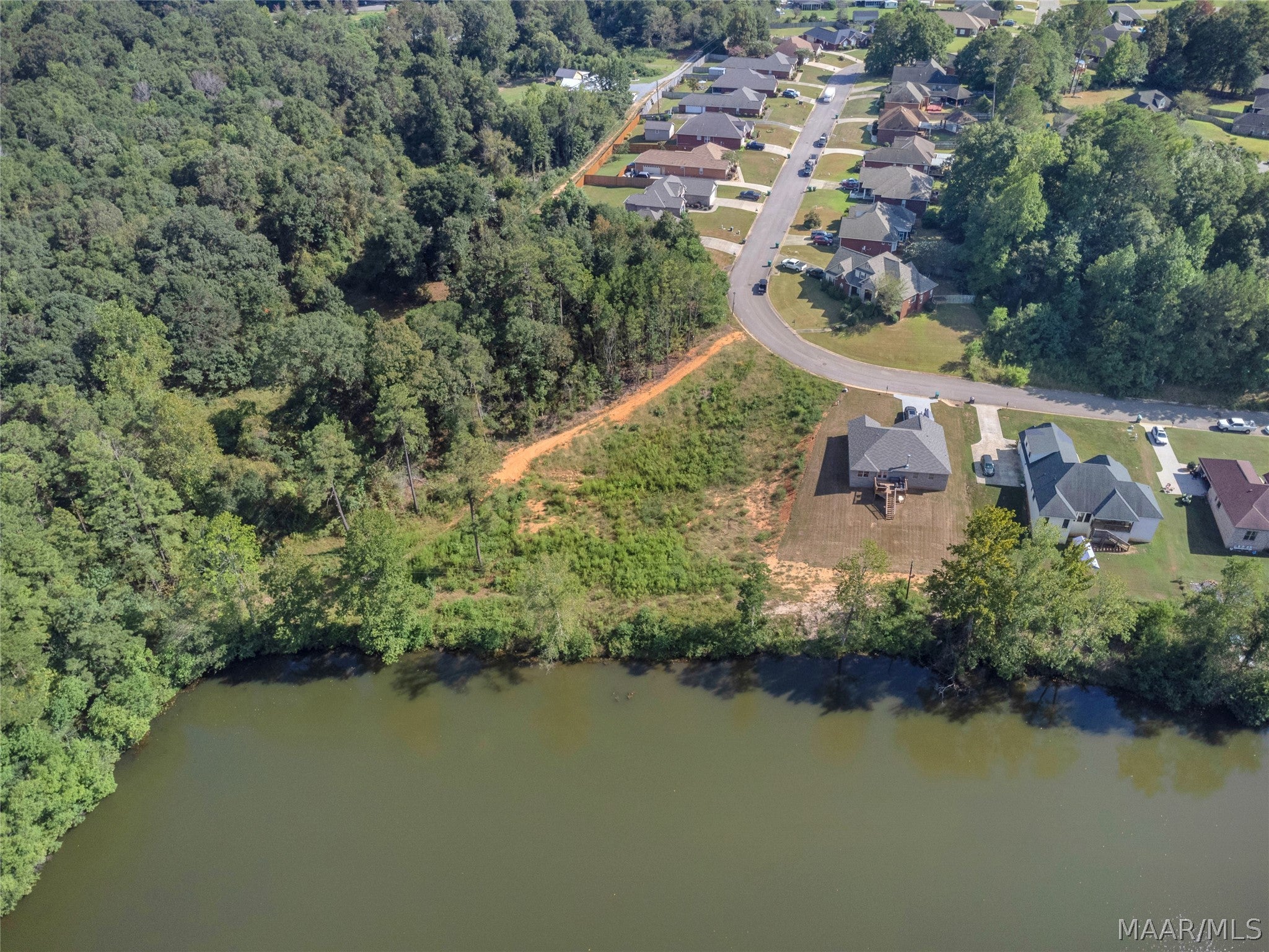 345 Brownstone Loop - Photo 4
