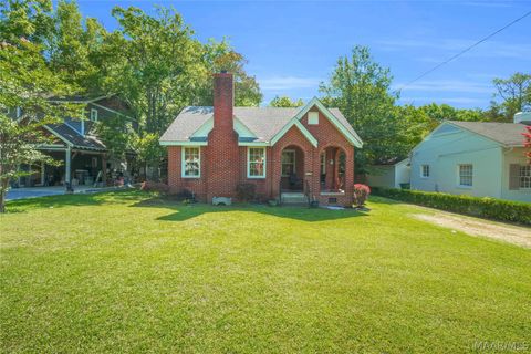 Photo of 2041 Gorgas Street, Montgomery, AL 36106 (MLS # 586739)