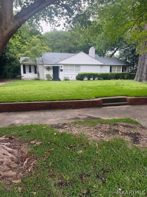Photo 1 of 24 — 1663 S Perry Street, Montgomery, AL 36104