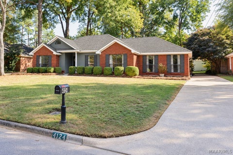 Photo of 4124 Johnstown Drive, Montgomery, AL 36109 (MLS # 590930)