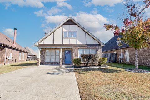 Photo of 404 ROCK LEDGE Court, Montgomery, AL 36117 (MLS # 581666)