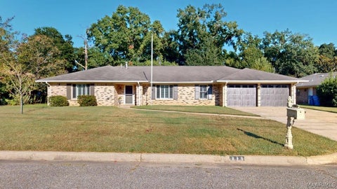 Photo of 111 Diane Drive, Prattville, AL 36066 (MLS # 590833)