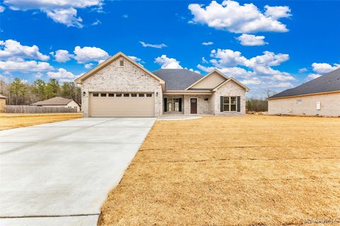 Photo of 120 Trotter's View Road, Deatsville, AL 36022 (MLS # 585250)