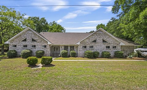 Photo of 3550 Lehigh Street, Montgomery, AL 36108 (MLS # 587097)