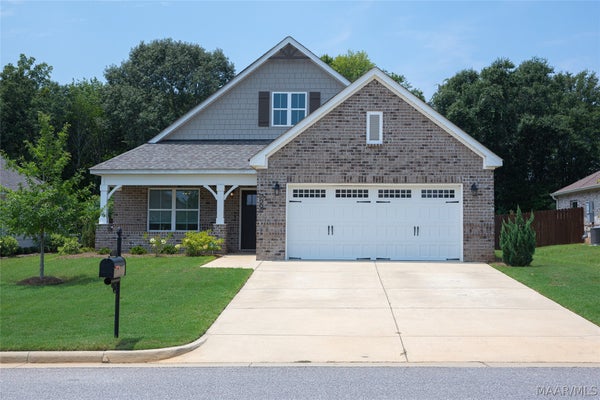 729 HARBIN DR, PRATTVILLE, AL 36066 - Image 3f2e91a9f91fdf77a572eaa5cce8b384/3755341224