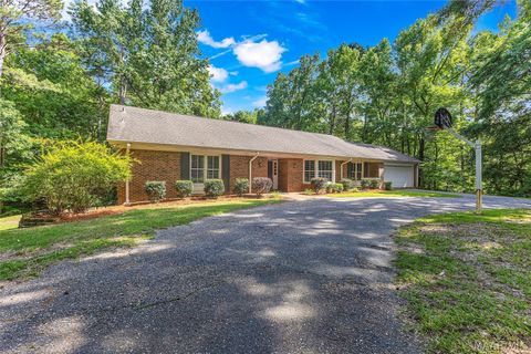 Photo of 115 Hillside Drive, Wetumpka, AL 36092 (MLS # 586742)