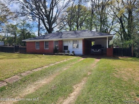 Photo of 3816 Robbins Road, Montgomery, AL 36109 (MLS # 585542)