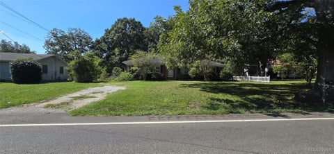 Photo of 1015 Mesopotamia Street, Eutaw, AL 35462 (MLS # 591337)
