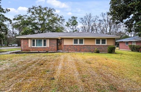 Photo of 2103 MONA LISA Drive, Montgomery, AL 36116 (MLS # 582095)
