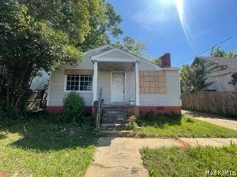 Photo of 610 N MARYLAND Drive N, Montgomery, AL 36107 (MLS # 585729)