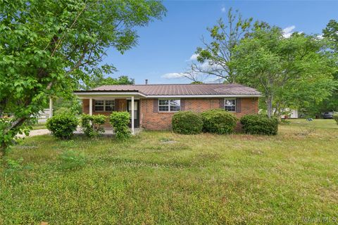 Photo of 190 Lucky Town Loop, Elmore, AL 36025 (MLS # 586619)