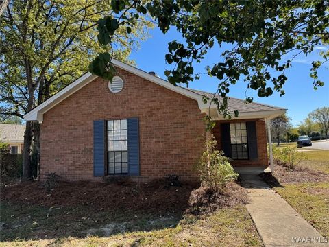 Photo of 6000 Vineyard Lane, Montgomery, AL 36117 (MLS # 581098) Photo of 6000 Vineyard Lane, Montgomery, AL 36117 (MLS # 581098)