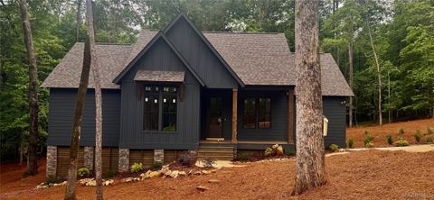 Photo of 240 RIVER BIRCH Trail, Dadeville, AL 36853 (MLS # 585565)