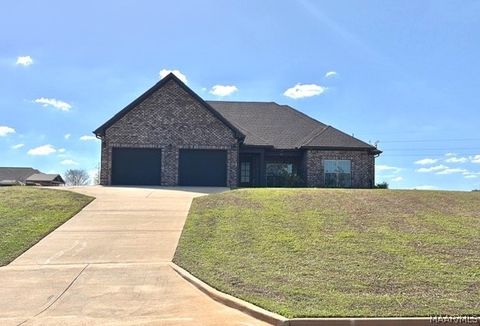 Photo of 32 County Road 563, Enterprise, AL 36330 (MLS # 586473)