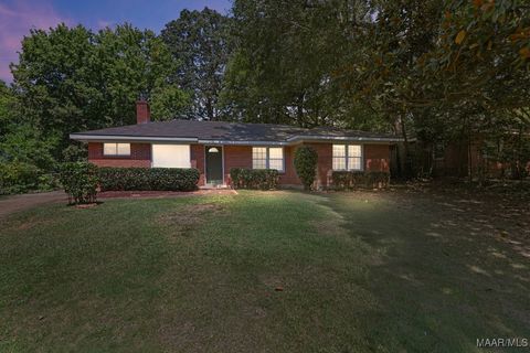 Photo of 3575 N Wareingwood Drive, Montgomery, AL 36109 (MLS # 580118)