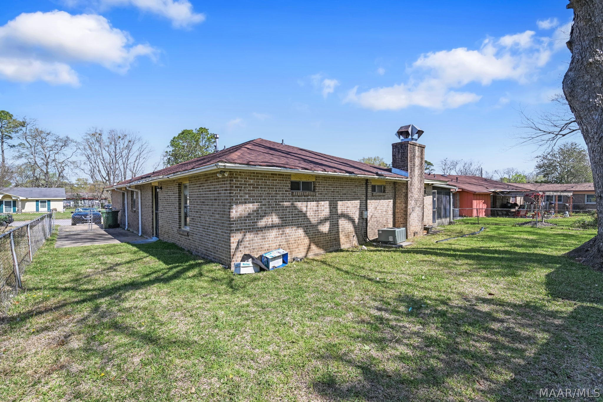 4323 Sunnybrook Drive - Photo 4