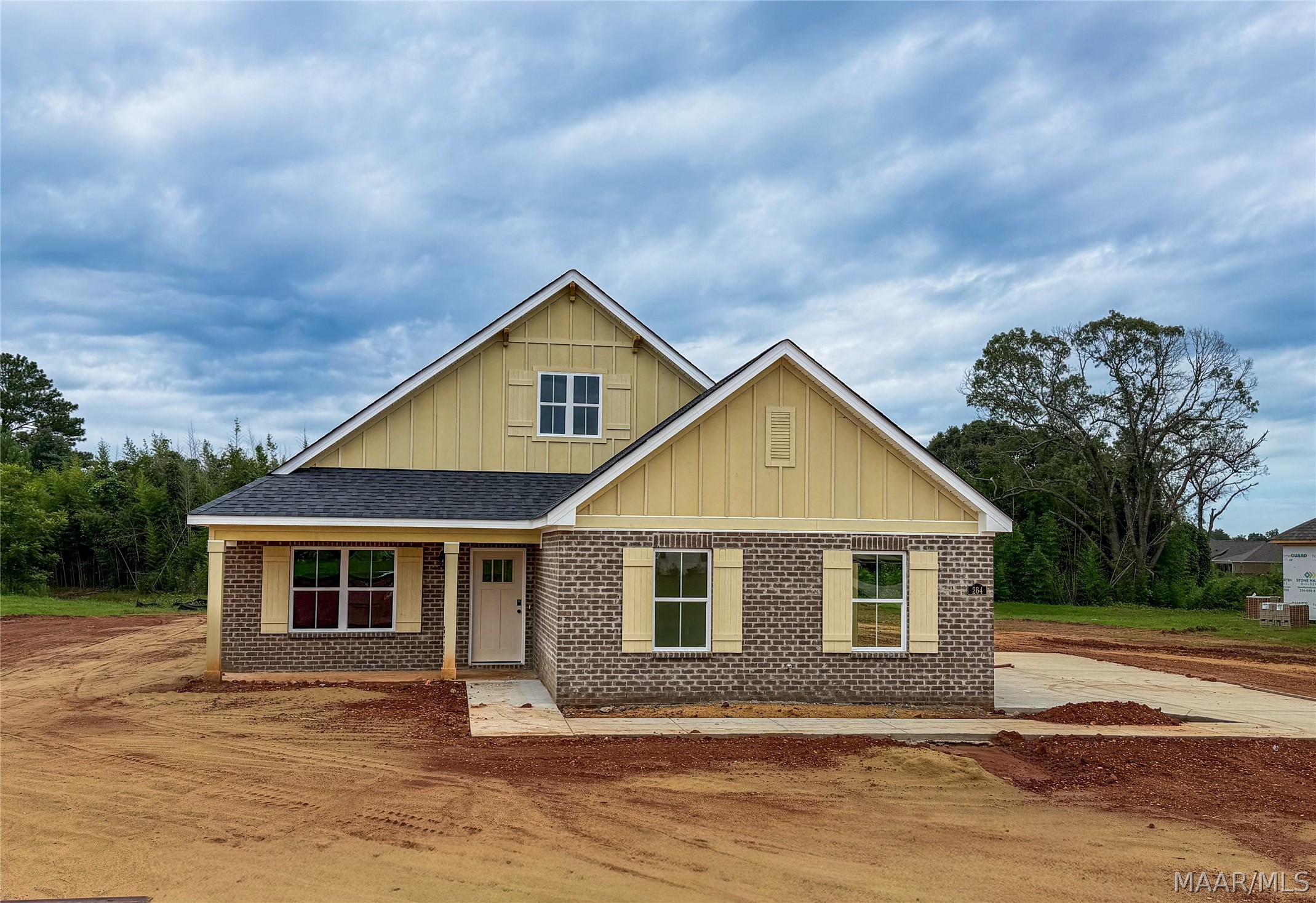 Photo 1 of 15 — 264 Hillston Drive, Wetumpka, AL 36093